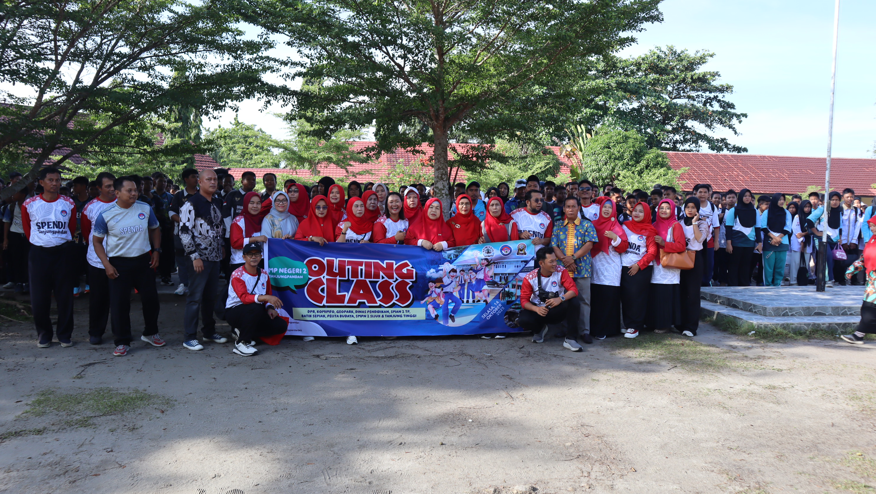 OUTING CLASS SMP N 2 TANJUNGPANDAN 2025